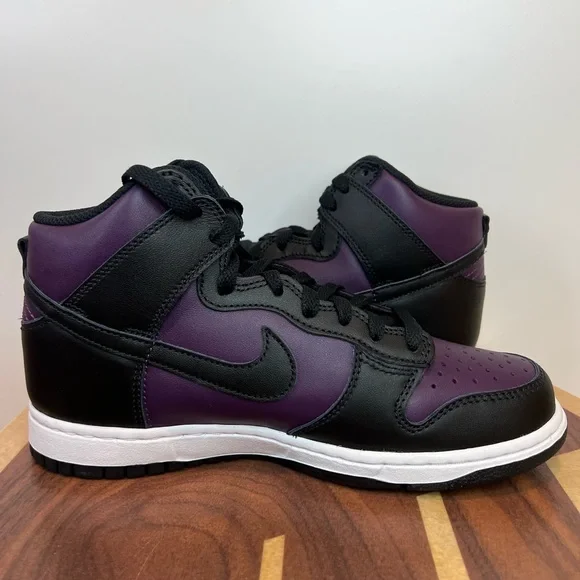 Nike Dunk High - Picture 6 of 7